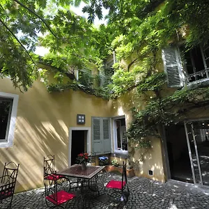 Frühstückspension Chambres D'hotes Le Petit Siam : Le Calme En Centre, Clermont-Ferrand