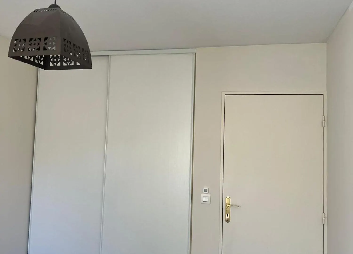 شقة Appartement 2 Chambres Avec Terrasse كليرمونت-فيراند